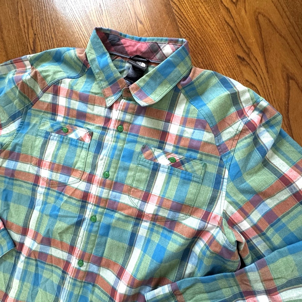 The North Face Plaid Flannel Pockets Long Sleeve Button Up Men's Size L